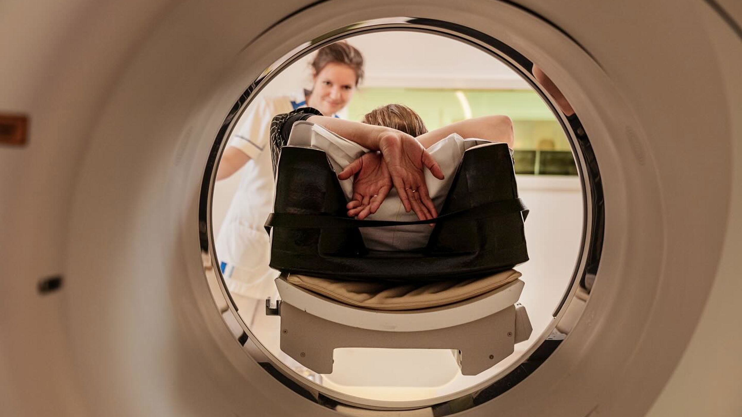 475093454 17954911595905592 4290738116732199000 N